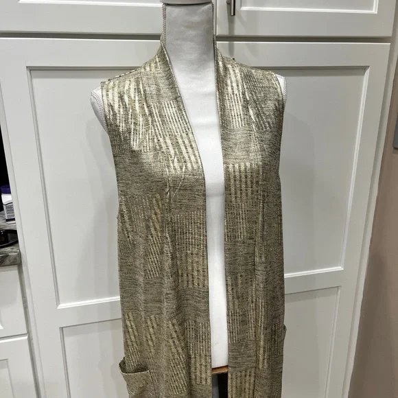 Expresso Long Gold Shine Vest with Pockets 97% Poly 3% Spandex Med or Large - Picture 13 of 16